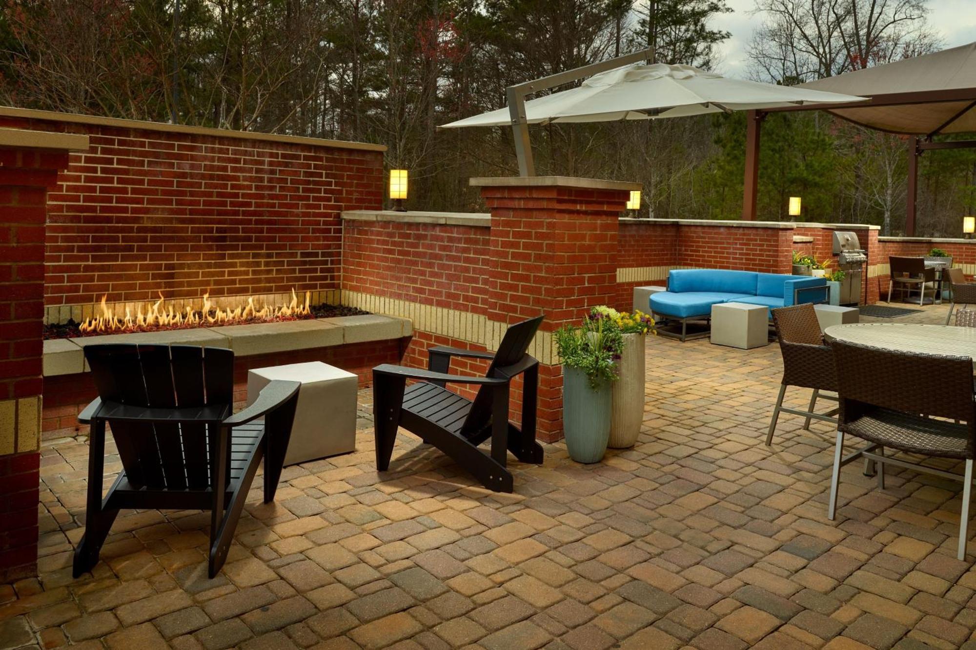 Towneplace Suites By Marriott Newnan Bagian luar foto