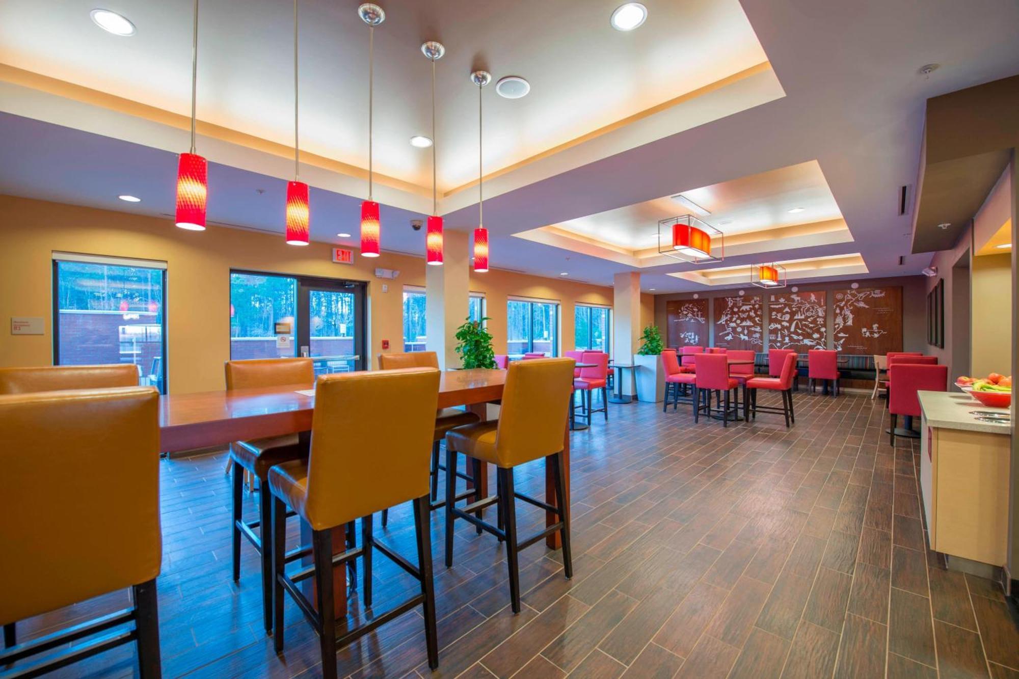 Towneplace Suites By Marriott Newnan Bagian luar foto