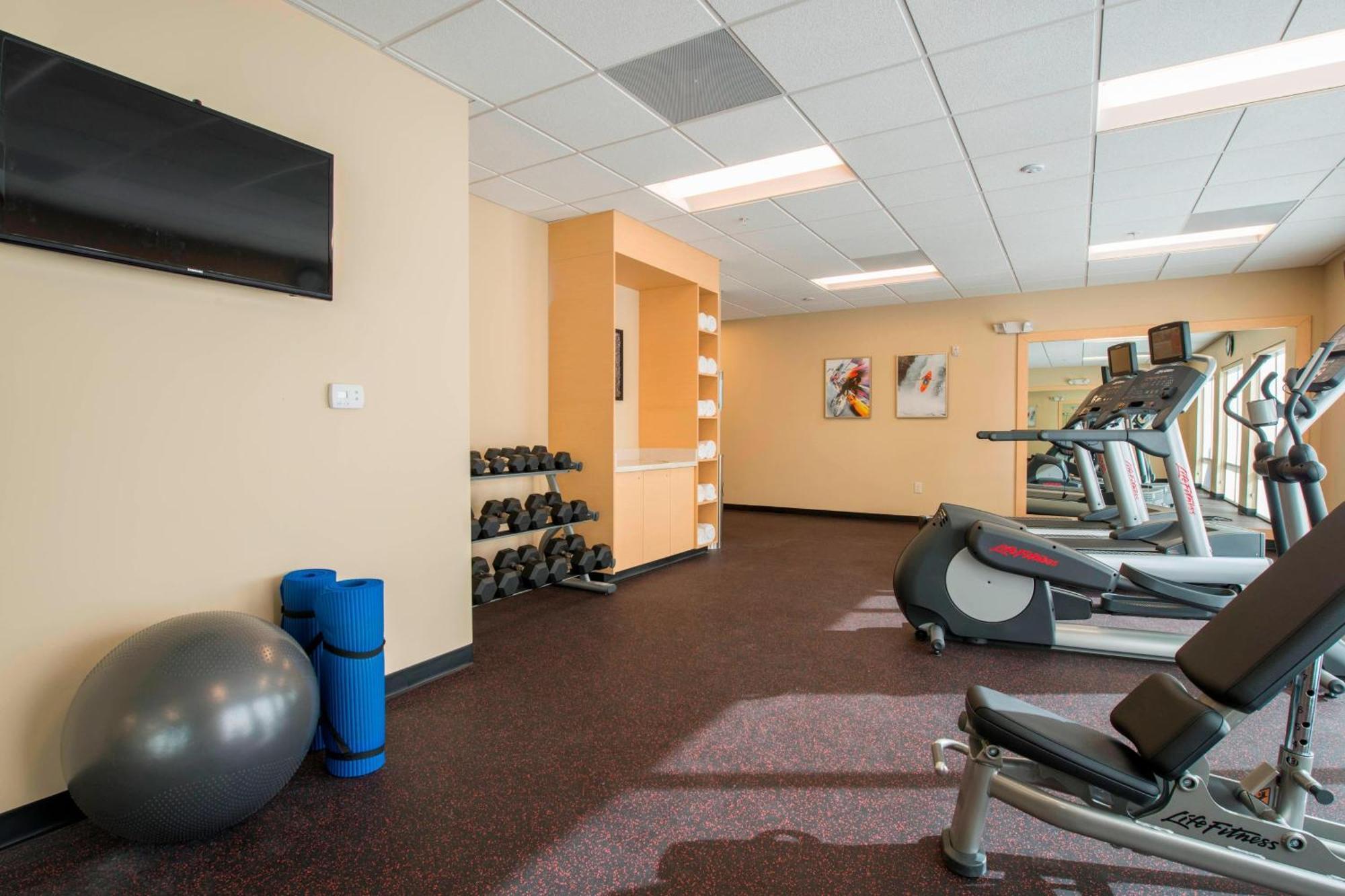 Towneplace Suites By Marriott Newnan Bagian luar foto